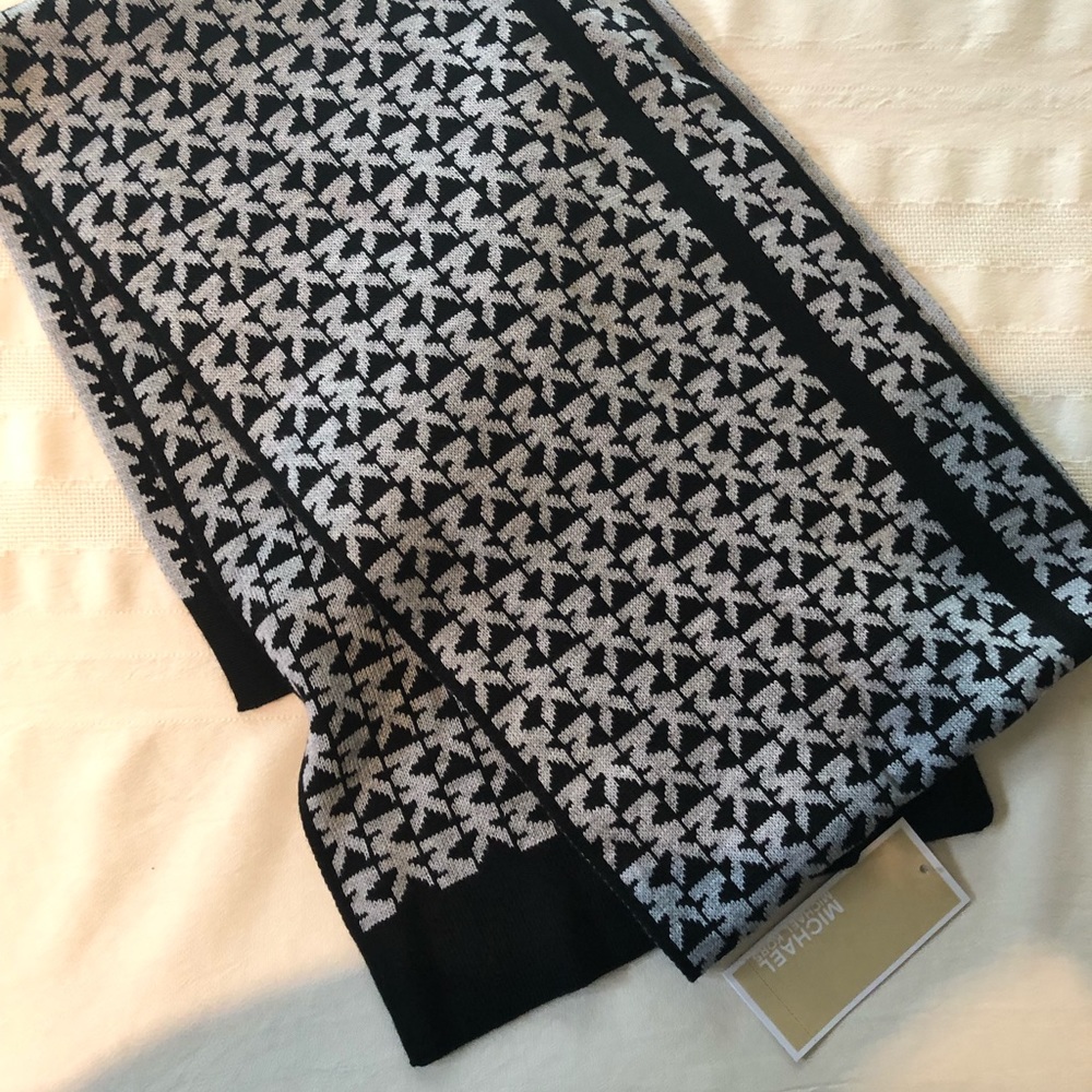 Michael Kors Scarf